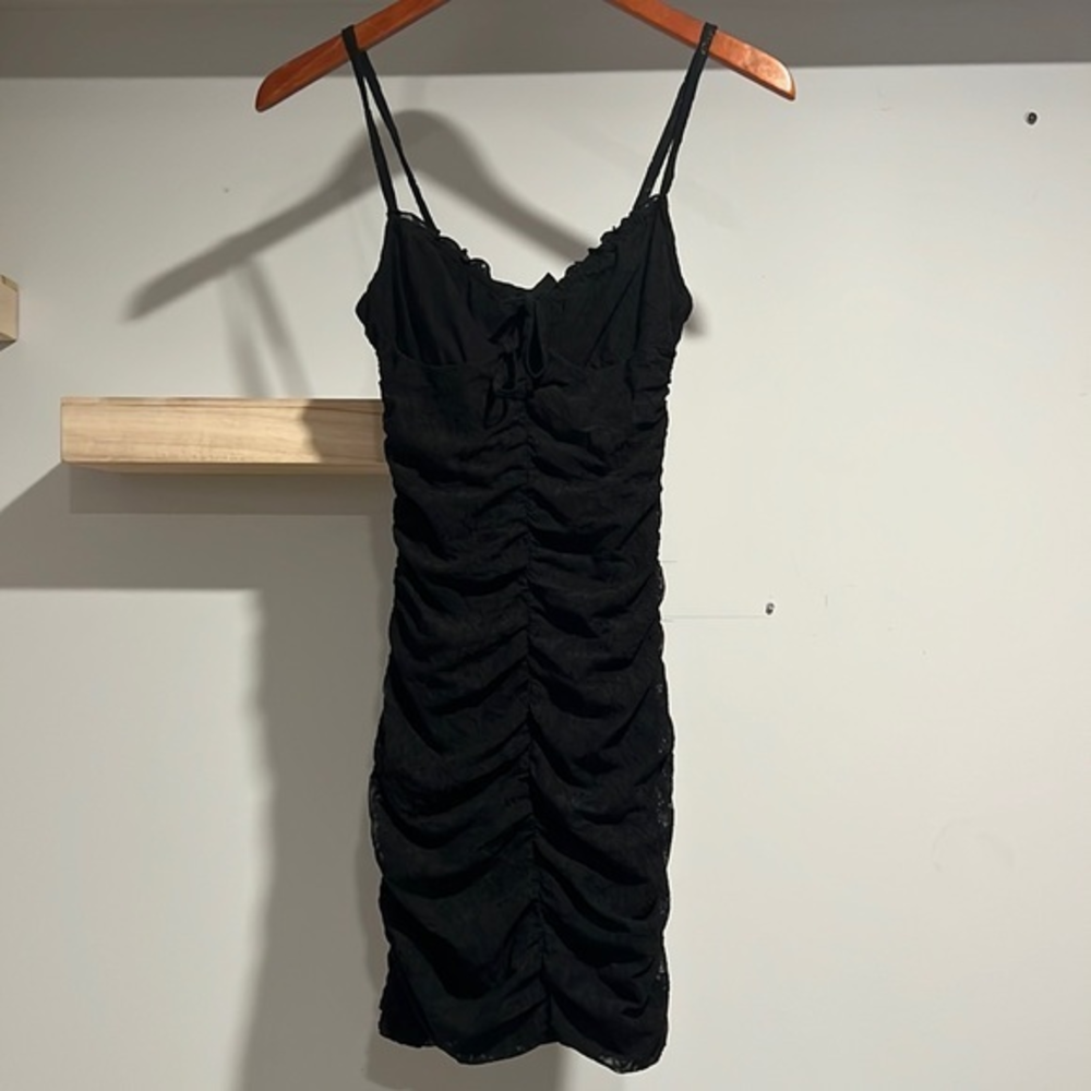 Black H&M lace‎ bodycon dress